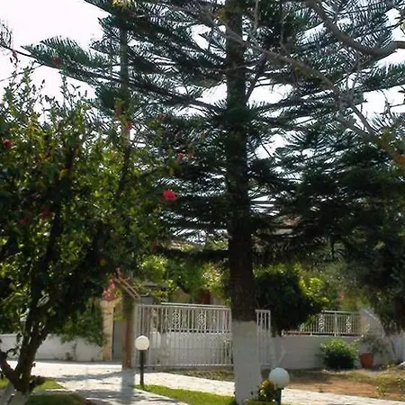 Marianthi Studios Lassi (Kefalonia)